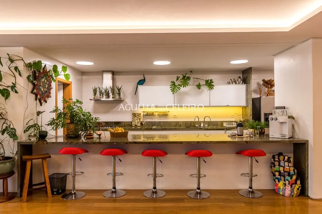 Venda/Vila Madalena:Encanto e sofisticação em um só lugar! – CA1042