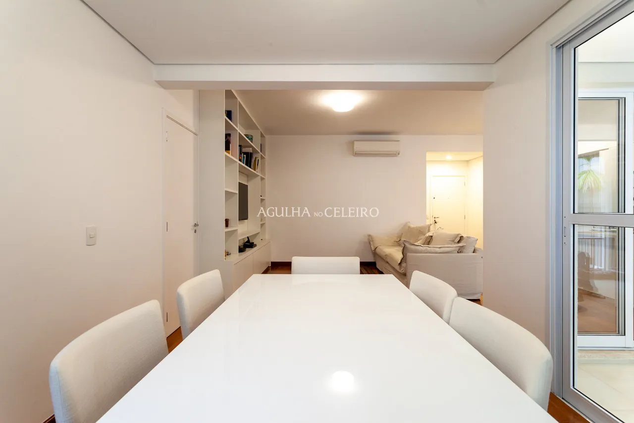 Venda/Vila Nova Conceição: Varanda deliciosa e muita luz natural! – 10061 - _MG_6562