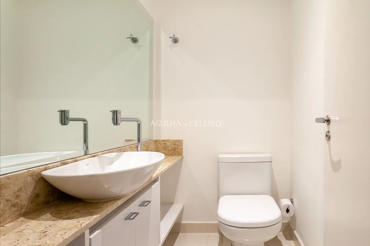 Venda/Vila Nova Conceição: Varanda deliciosa e muita luz natural! – 10061 - _MG_6579