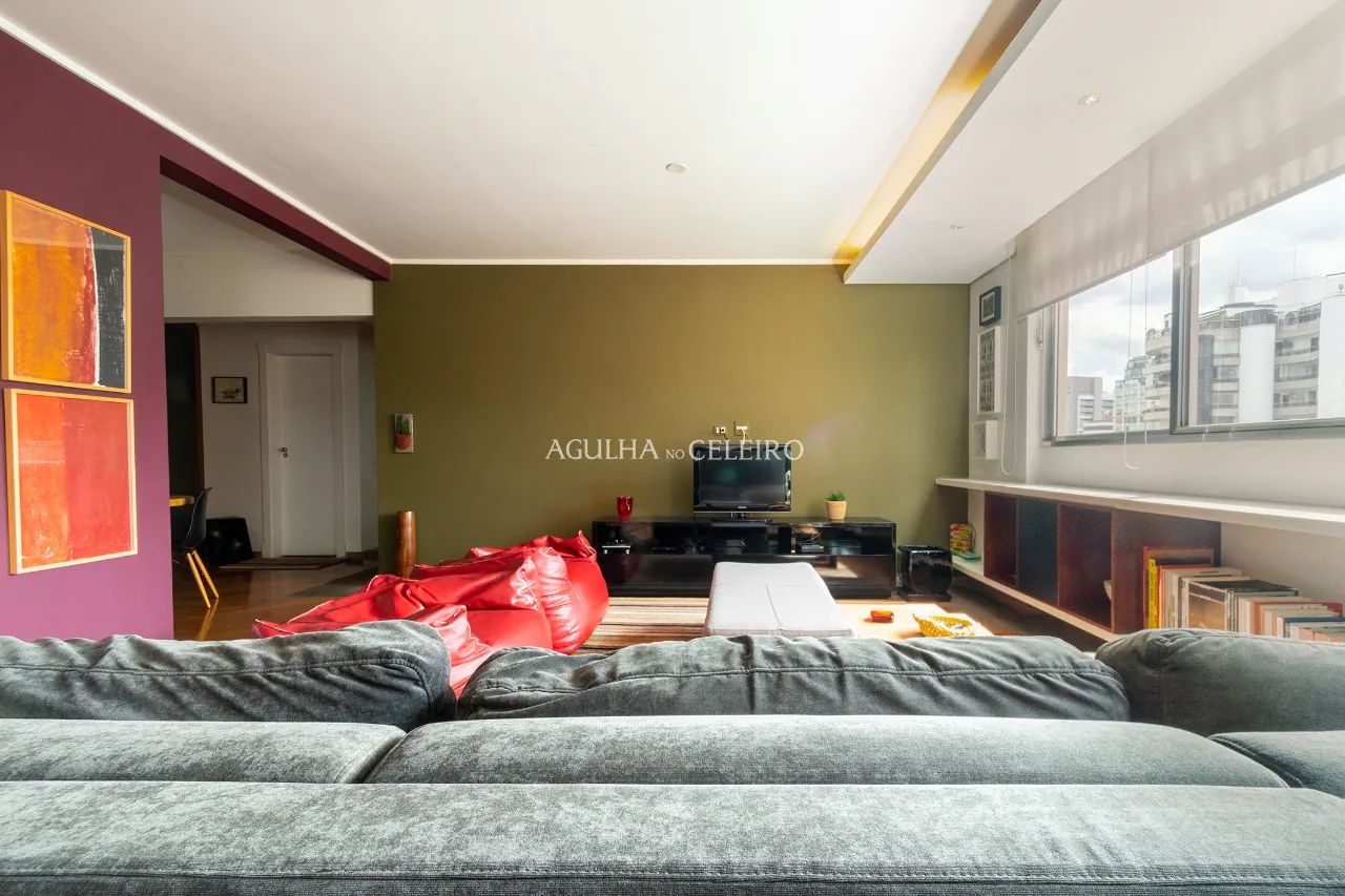 Belíssimo apartamento na Vila Nova Conceição a poucos passos da Praça Pereira Coutinho – 12751