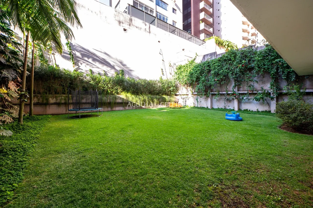 Apartamento a venda no Jardim América que transborda arte – 13307 - DSC_4763