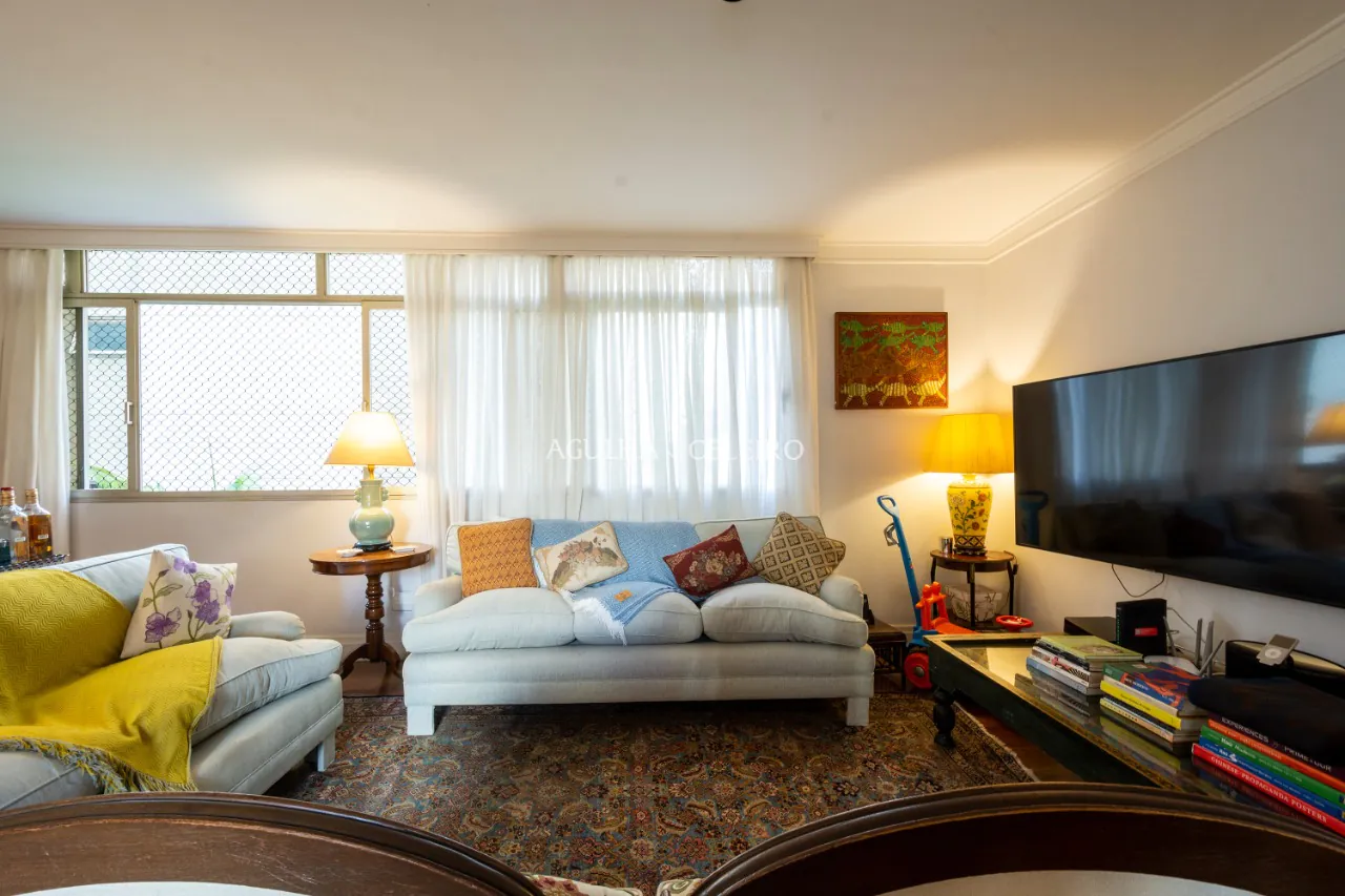 Apartamento para venda no Jardim América em localização excelente. – 13680