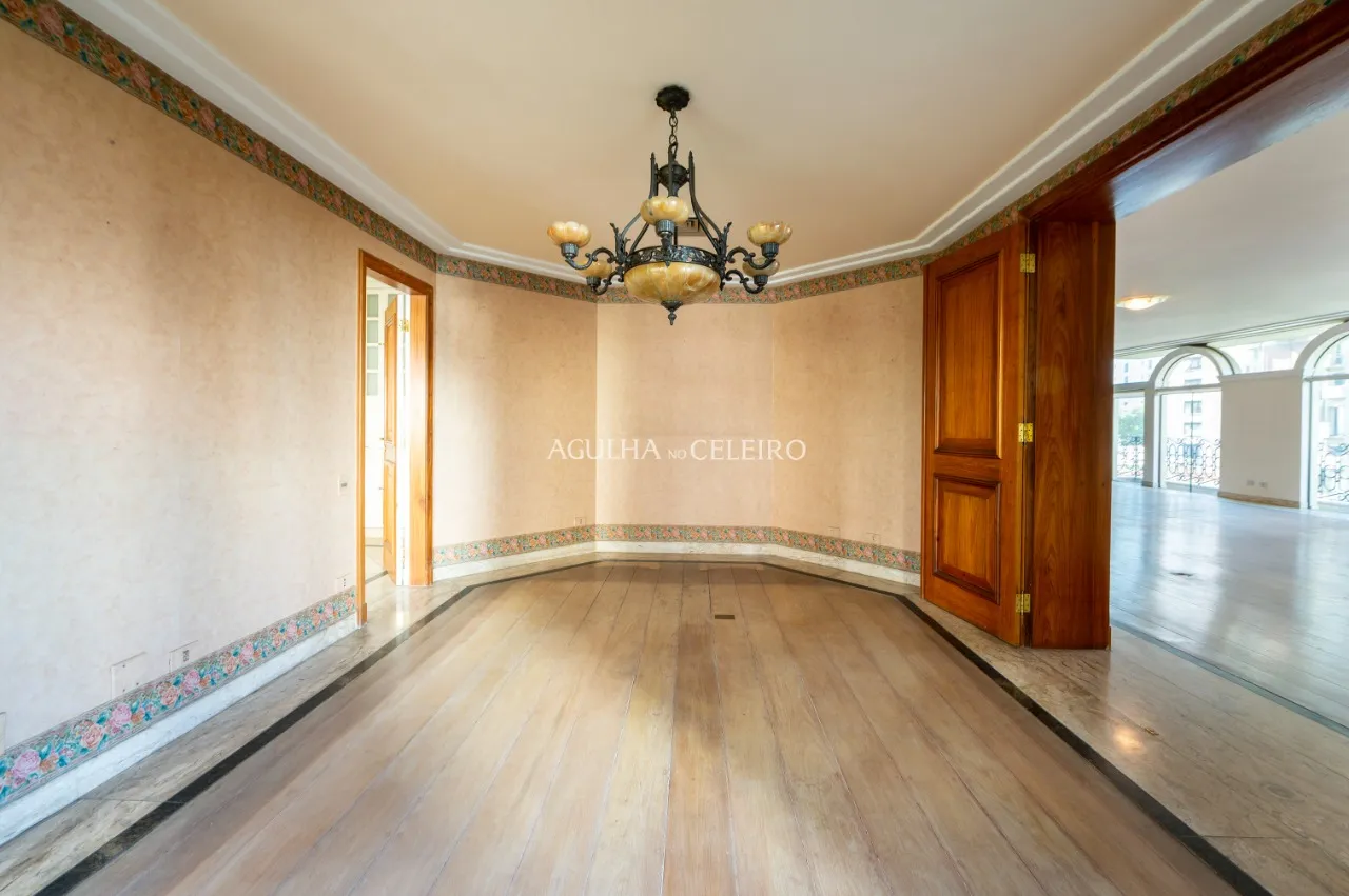 Condomínio elegante neo-clássico, com todo conforto e segurança no Jardim Paulista. – 13708