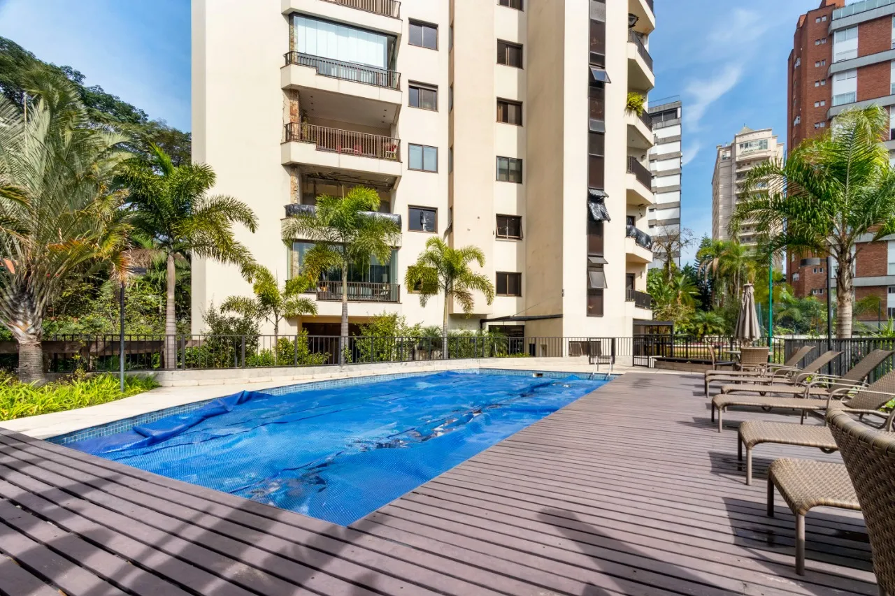 Apartamento duplex em prédio com quadra de tênis ao lado do Parque do Povo. – 14411 - IMG_8239