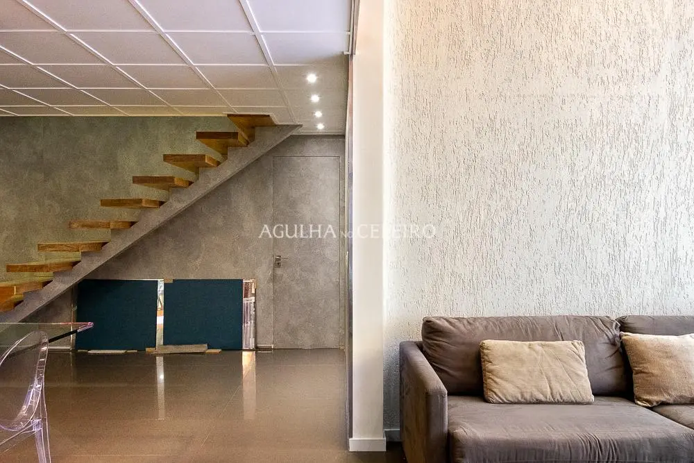 Venda/Brooklin: prédio moderno, perfil executivo e pé direito duplo! – AP5559