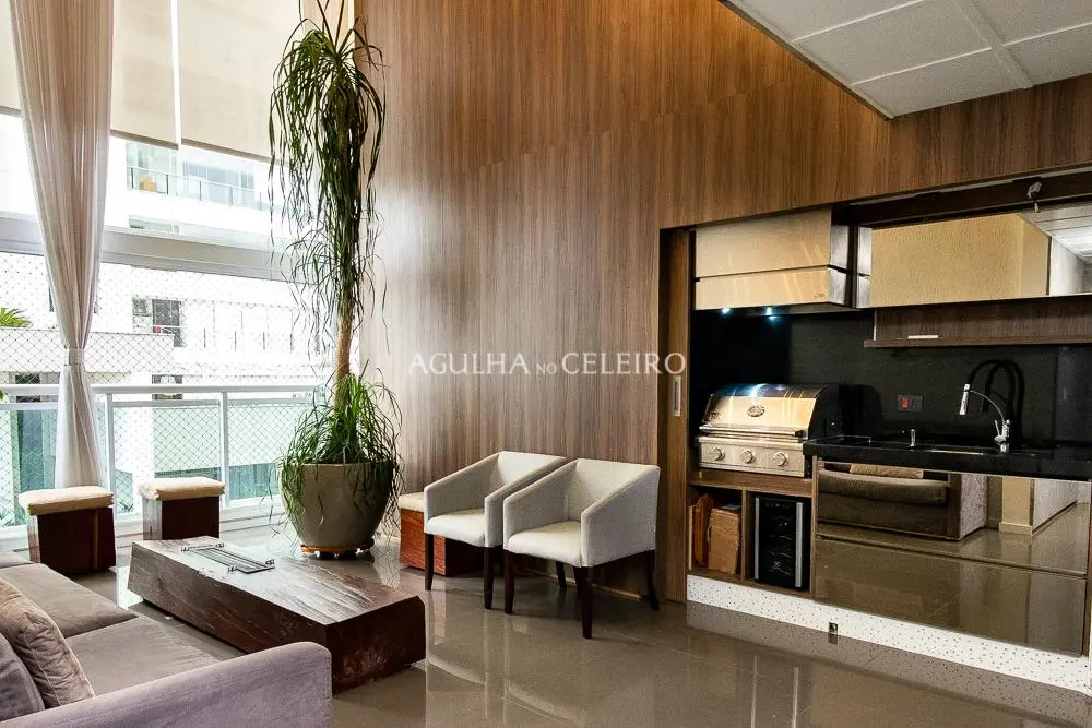 Venda/Brooklin: prédio moderno, perfil executivo e pé direito duplo! – AP5559