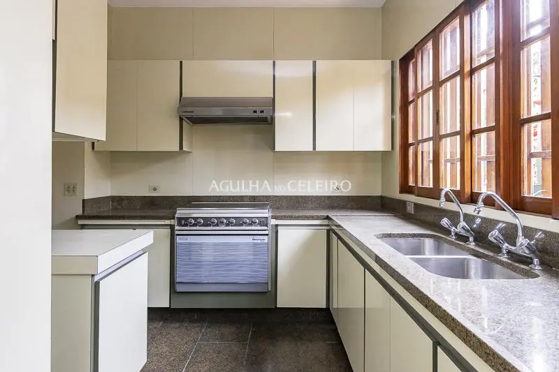 Venda/Cidade jardim: A 500 mts do Parque do Povo e Itaim. – CA0736