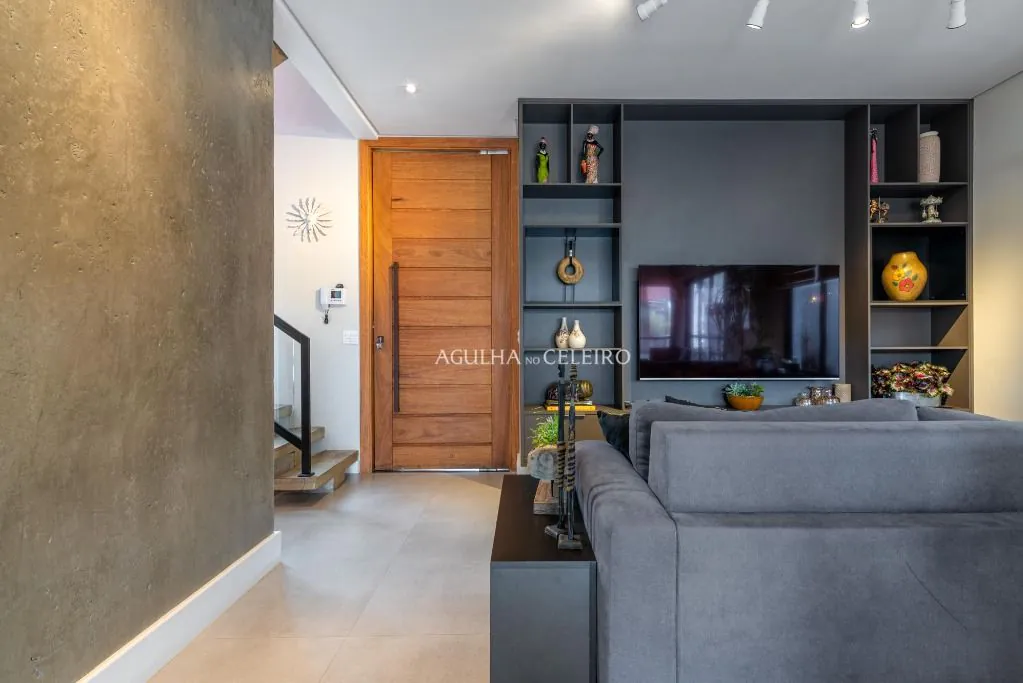 Venda/Moema: Casa Novinha e Apaixonante! – CA1181