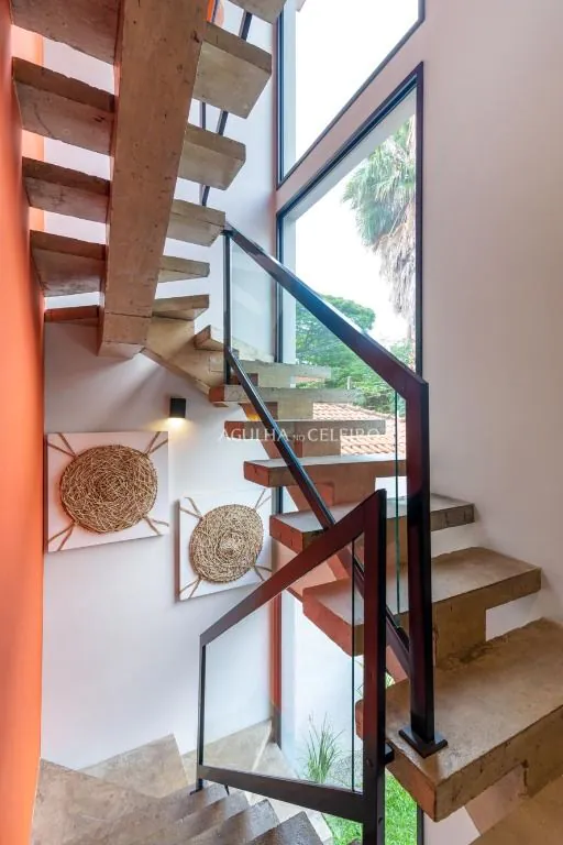 Venda/Moema: Casa Novinha e Apaixonante! – CA1181