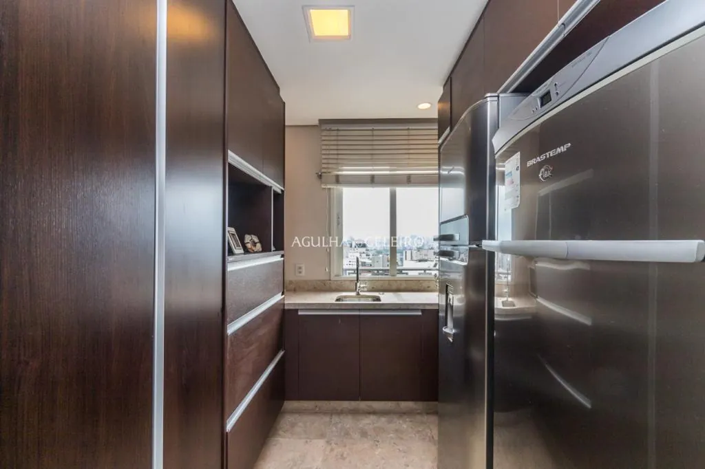 Venda/Vila Nova Conceição: Cobertura com Vista Panorâmica Vizinha à Praça Pereira Coutinho. – CO0549