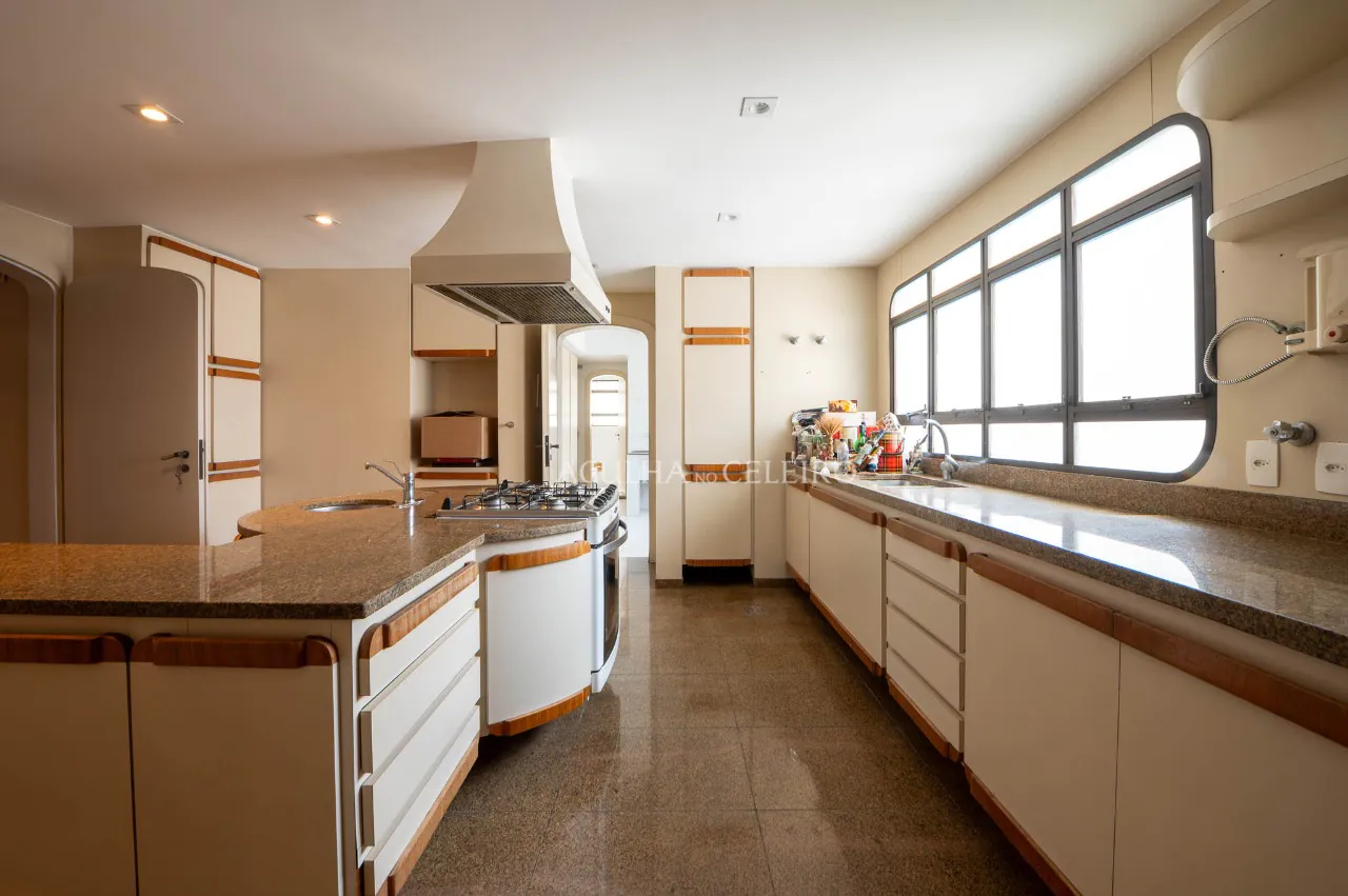 Apartamento a venda em localização nobre no Jardim América! – 12338