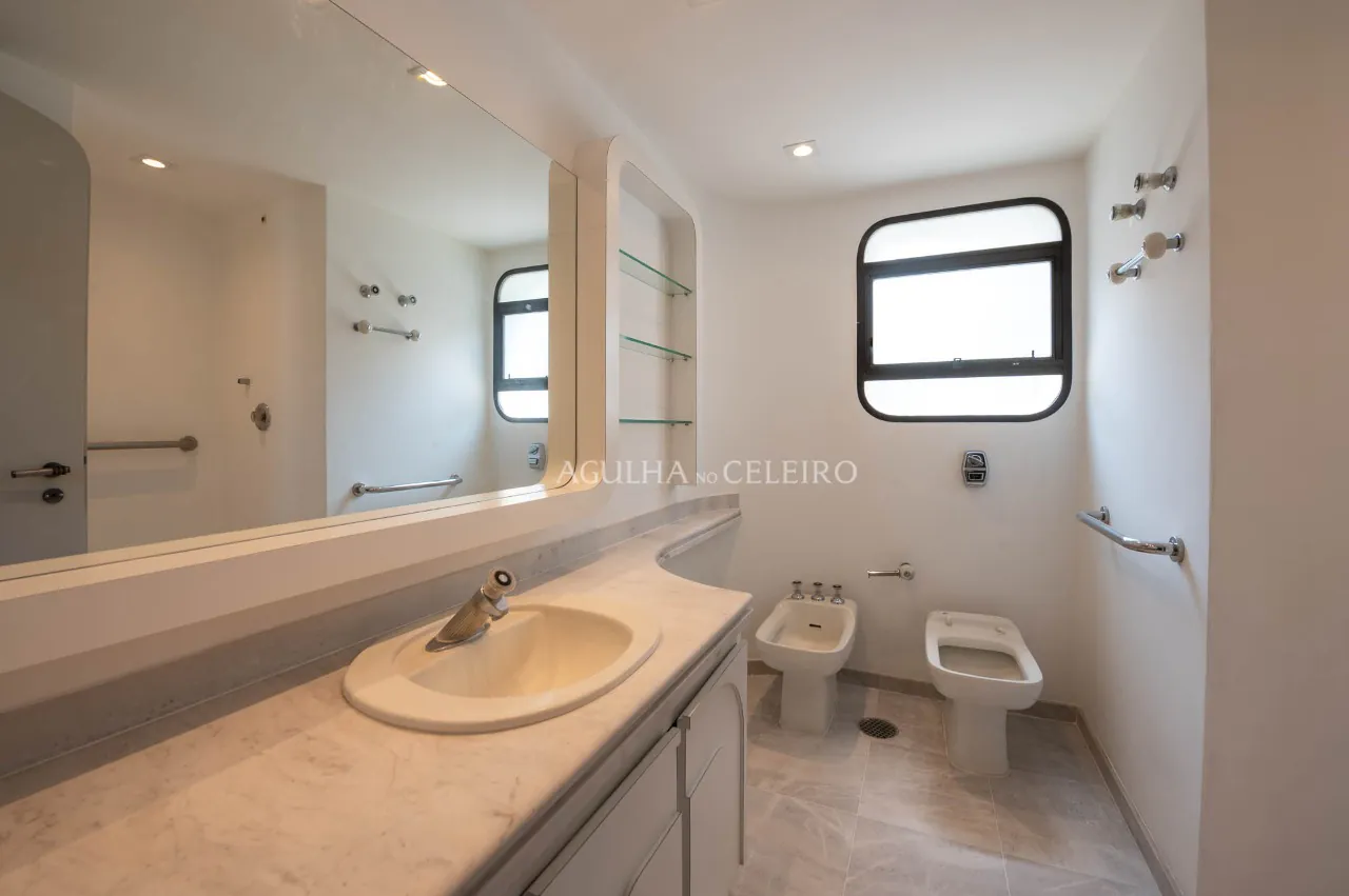 Apartamento a venda em localização nobre no Jardim América! – 12338