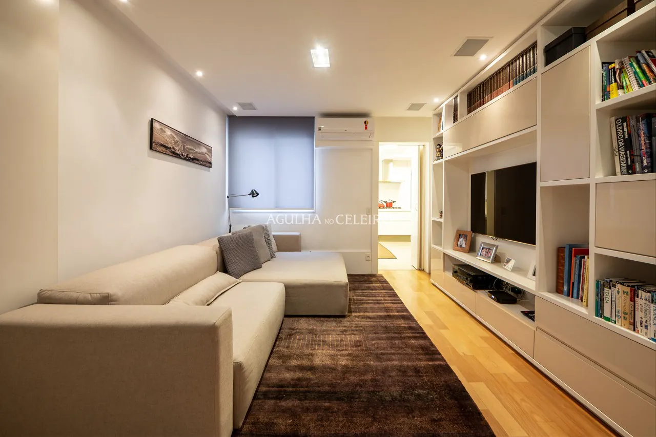 Apartamento em condomínio sofisticado e moderno à venda no Campo Belo. – 13722