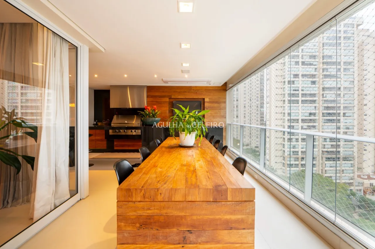 Apartamento em condomínio sofisticado e moderno à venda no Campo Belo. – 13722