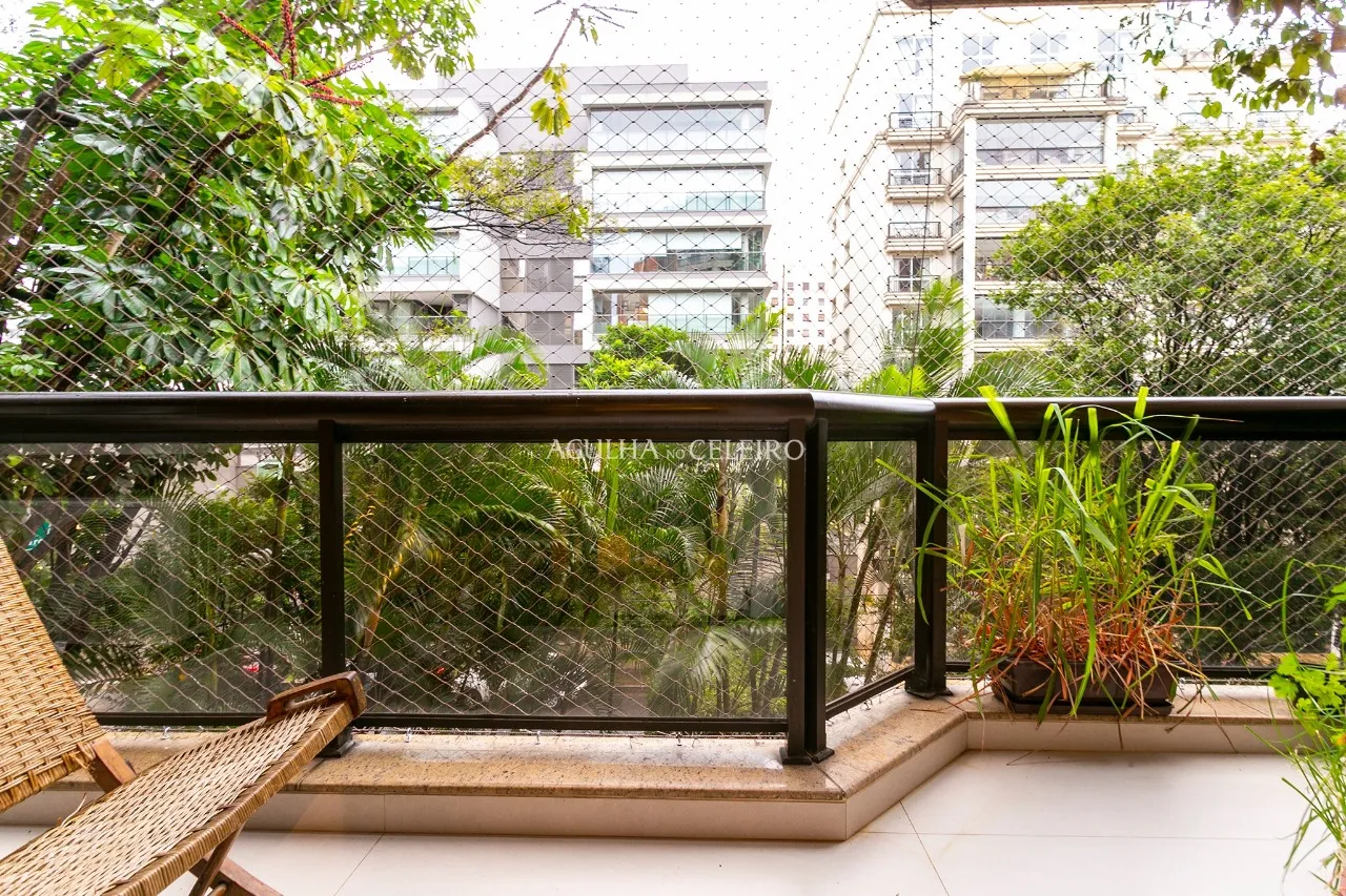 Apartamento Super reformado no Jardim Paulista – 13884