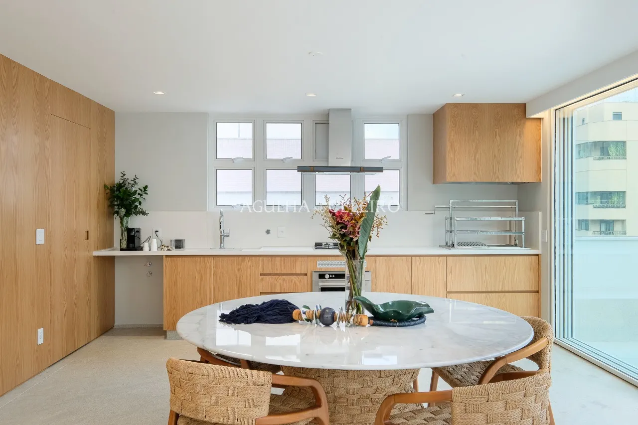 Cobertura ampla para venda no Jardim América. – 13965