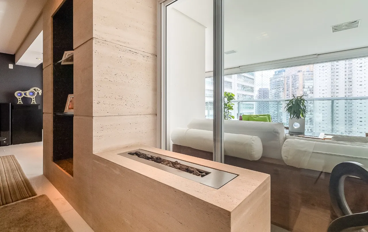 Apartamento com projeto iluminado e cheio de beleza, em condomínio clube, no melhor de Moema. – 13976