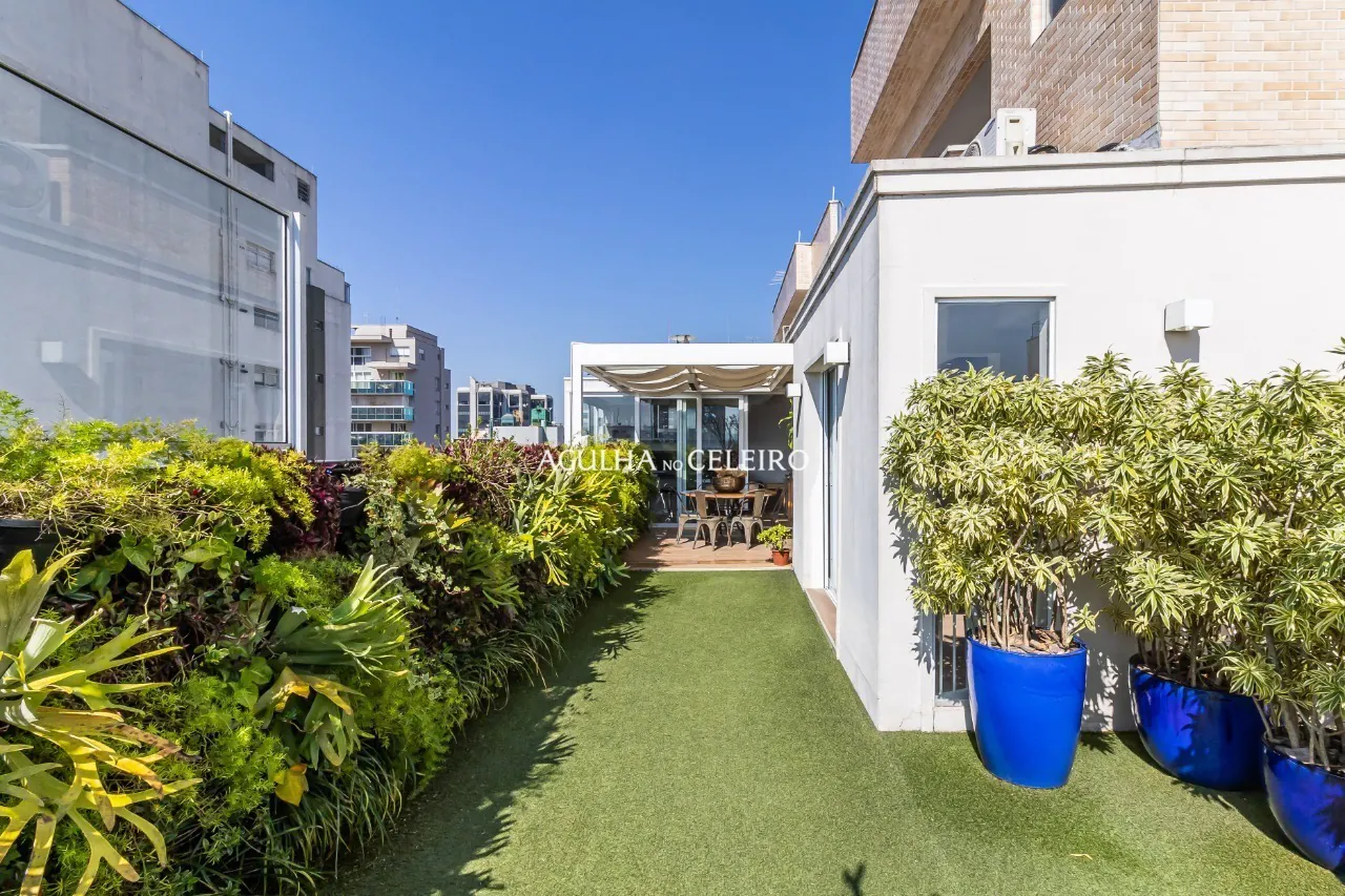 cobertura-com-piscina-e-vasta-area-externa-a-venda-no-itaim-14196-4