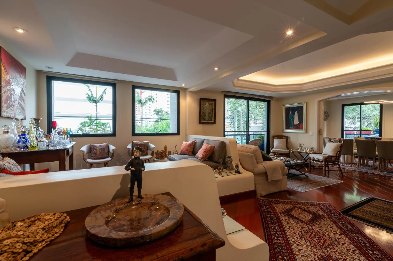 Apartamento para modernizar em localização incrível à venda em Moema. – 14039 - DSC_9711-HDR