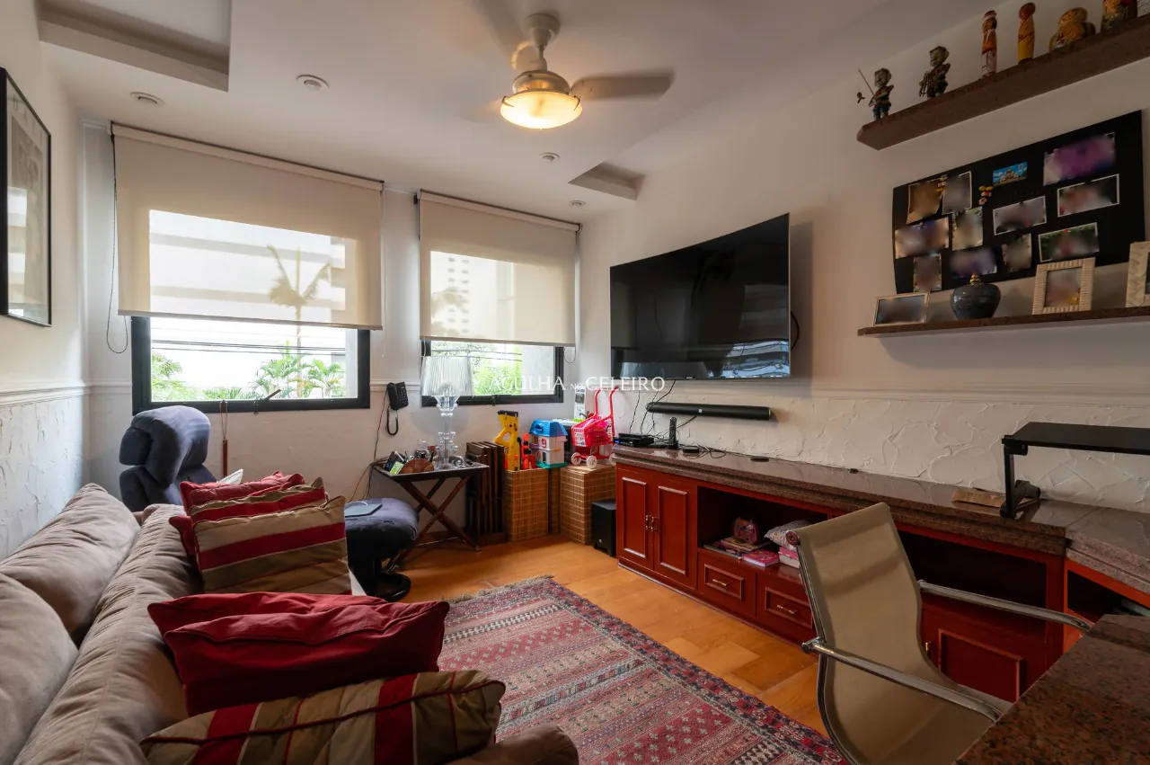 Apartamento para modernizar em localização incrível à venda em Moema. – 14039 - DSC_9743-HDR