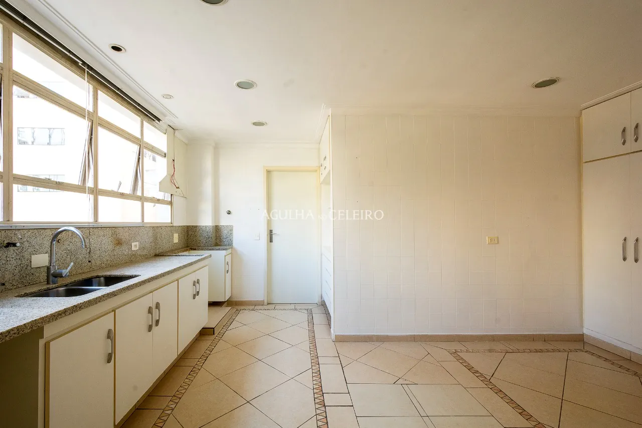 apartamento-a-venda-com-localizacao-incrivel-no-itaim-14179-7