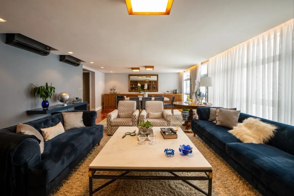 Lindo apartamento inteiramente reformado na parte plana do Jardim América! – 12615