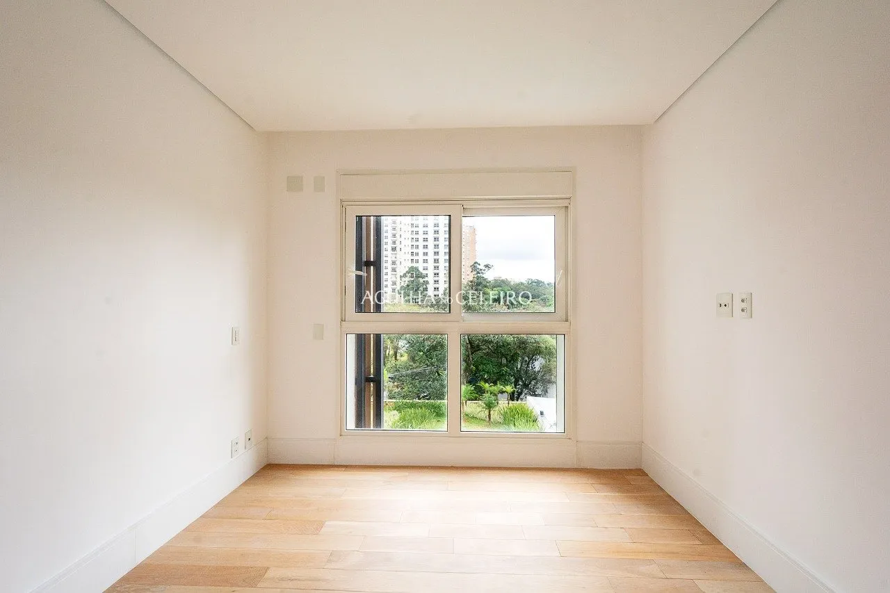 Apartamento muito bem localizado em Moema, ao lado do Ibirapuera para venda. – 14140 - DSC_3662