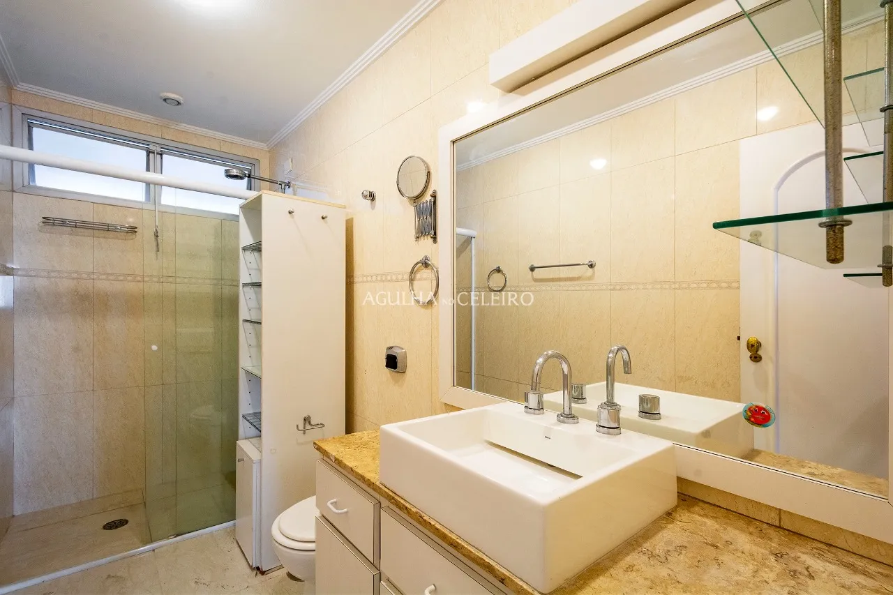 Apartamento à venda com localização incrível no Itaim! – 14179 - DSC_6175