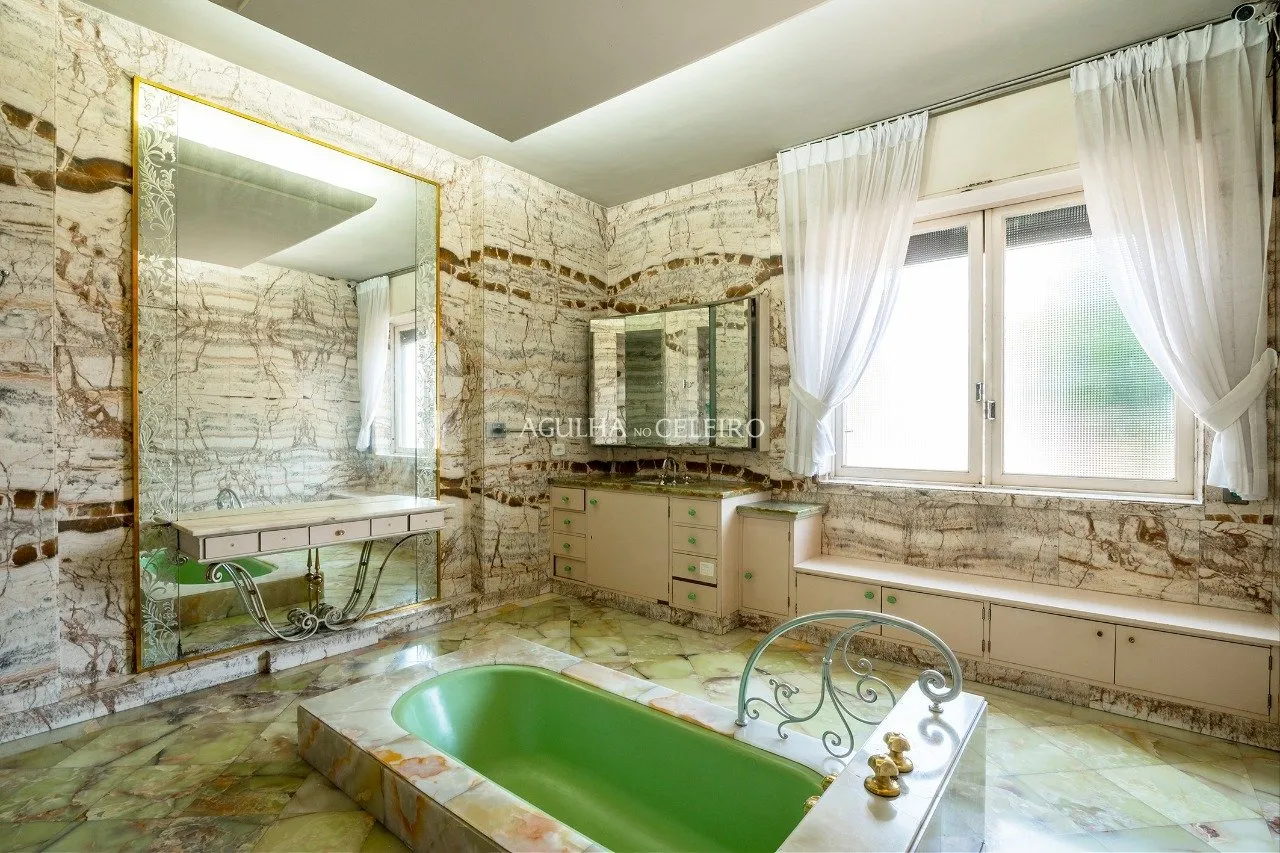 Casa clássica cercada de jardins à venda no Jardim Paulista. – 14214 - DSC_6552