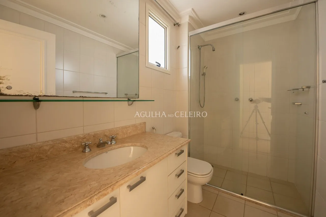 Apartamento espaçoso à venda no Jardim América – 17138