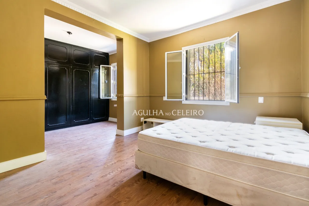 Casa estilo neoclássico em localização cobiçada! – 9478 - DSC_3943