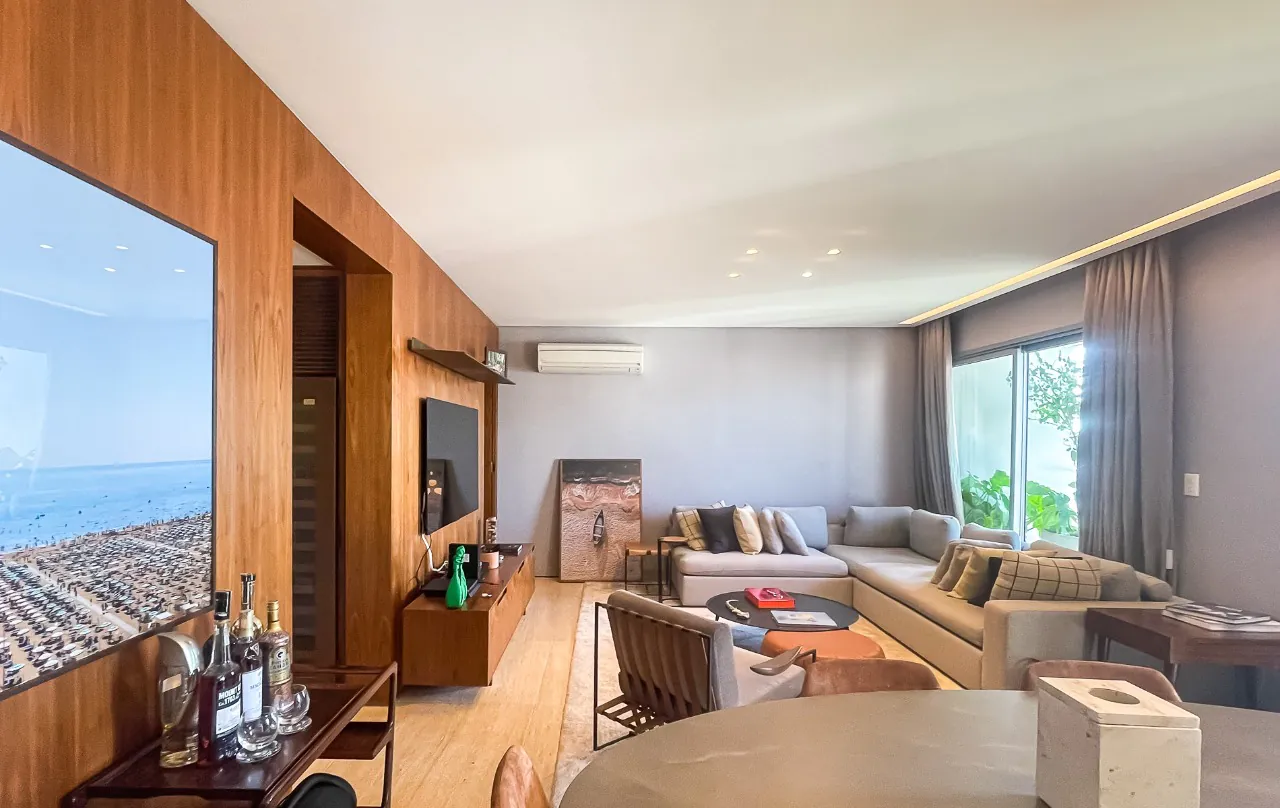 Cobertura porteira fechada na Vila Nova Conceição para venda. – 9760