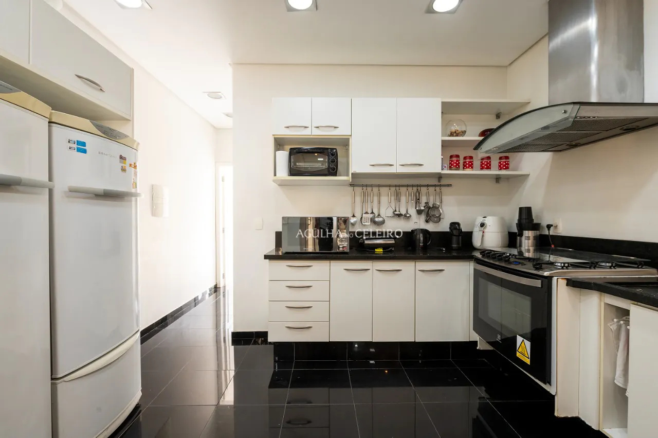 Venda/ Campo Belo: Casa aconchegante e com integração com a natureza! – 9849