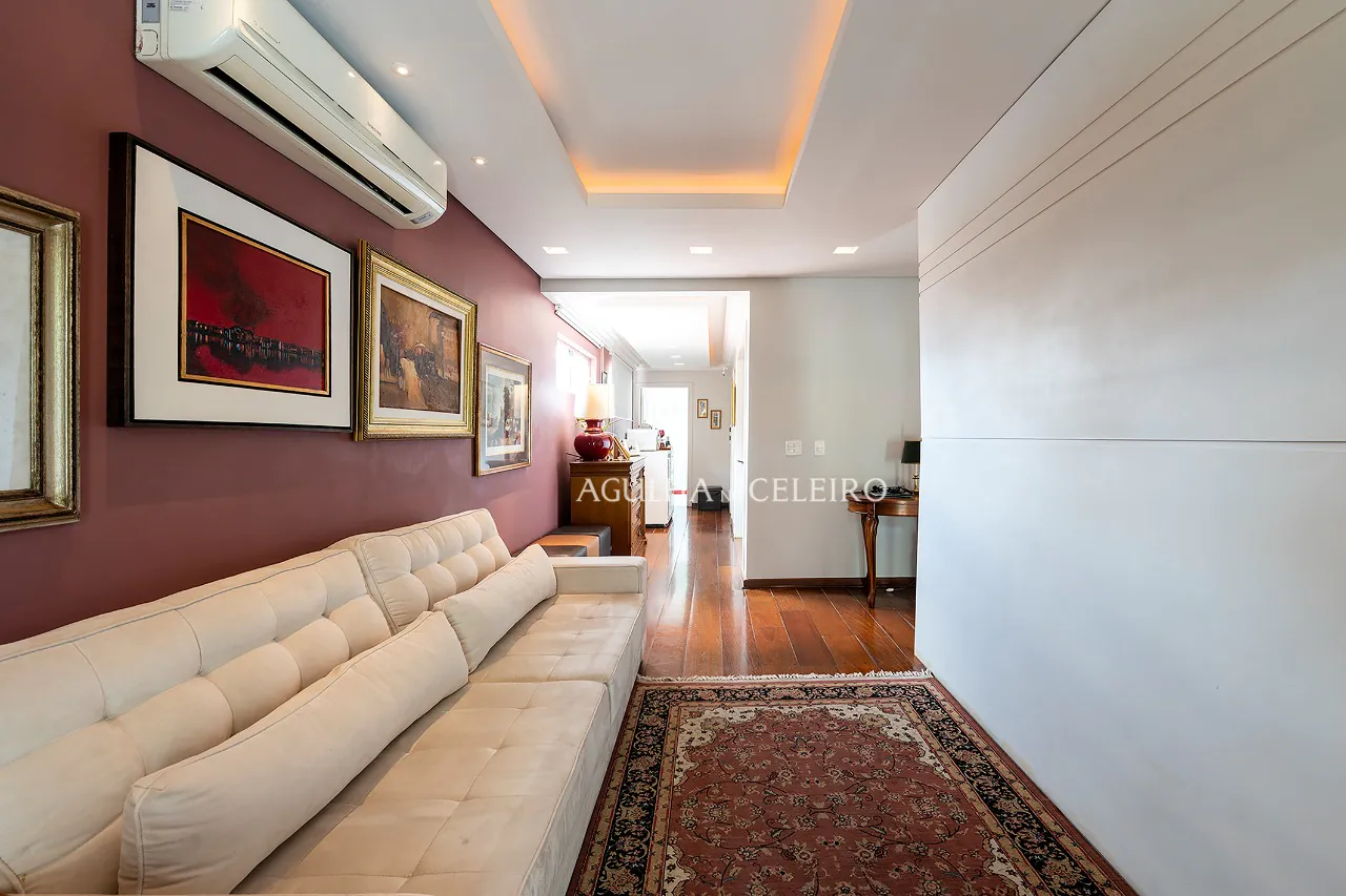 Venda/ Campo Belo: Casa aconchegante e com integração com a natureza! – 9849