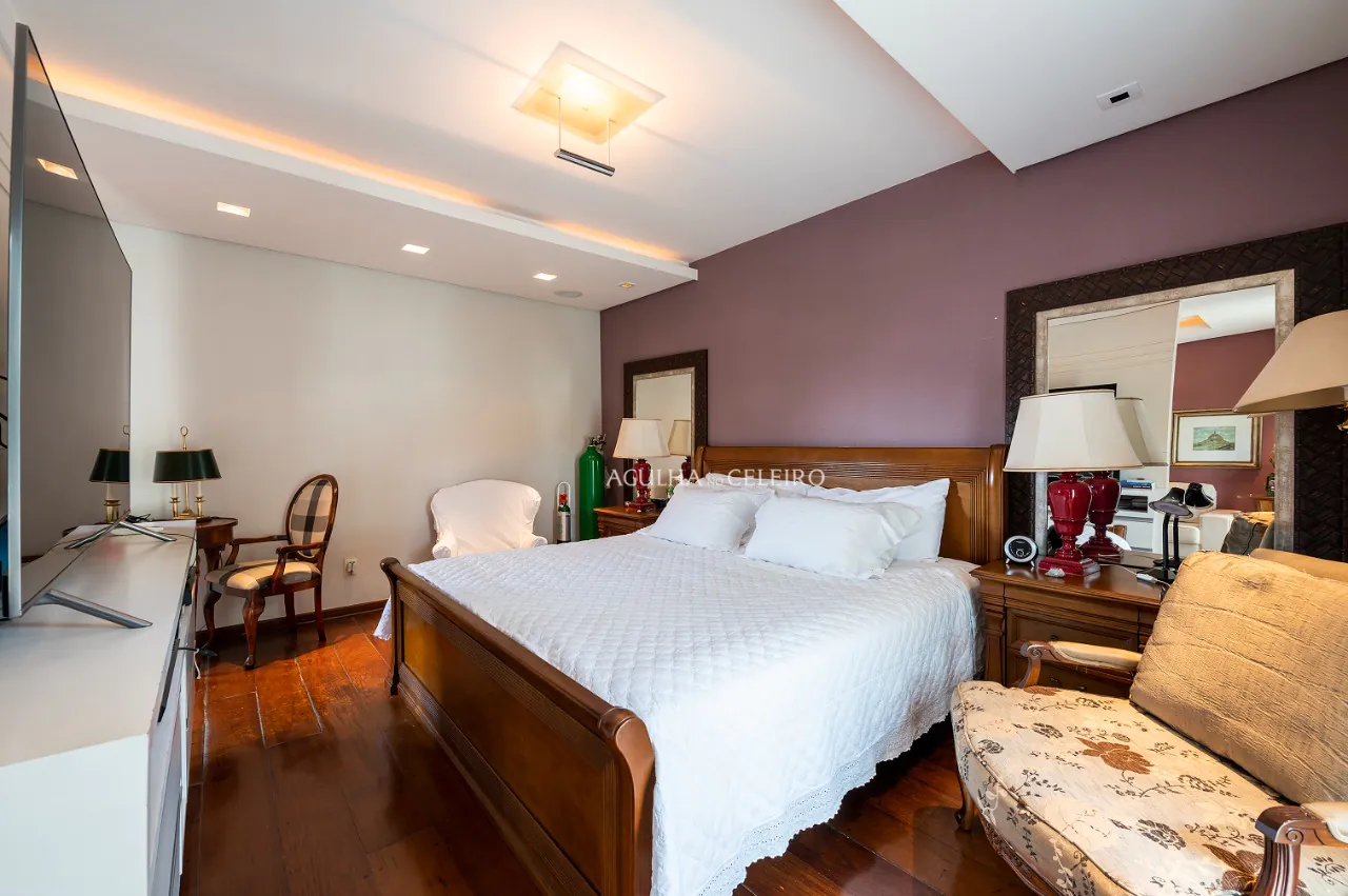 Venda/ Campo Belo: Casa aconchegante e com integração com a natureza! – 9849