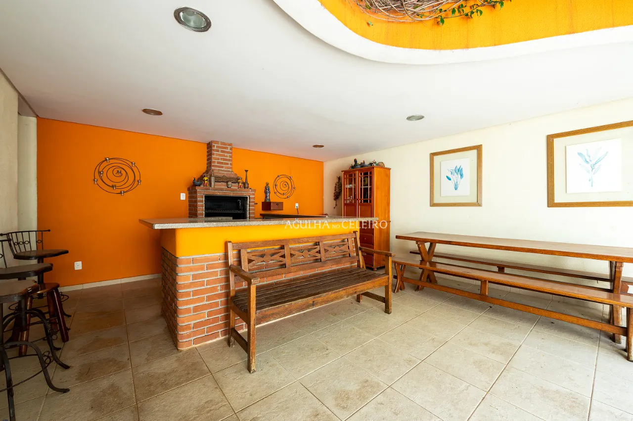 Venda/ Campo Belo: Casa aconchegante e com integração com a natureza! – 9849