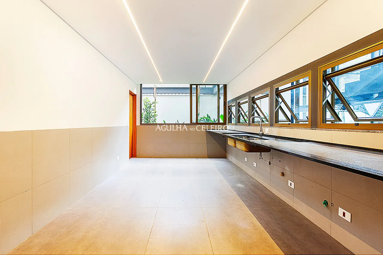 Venda/Jardim Paulista:Tudo novo em ambiente aconchegante! – CA0729