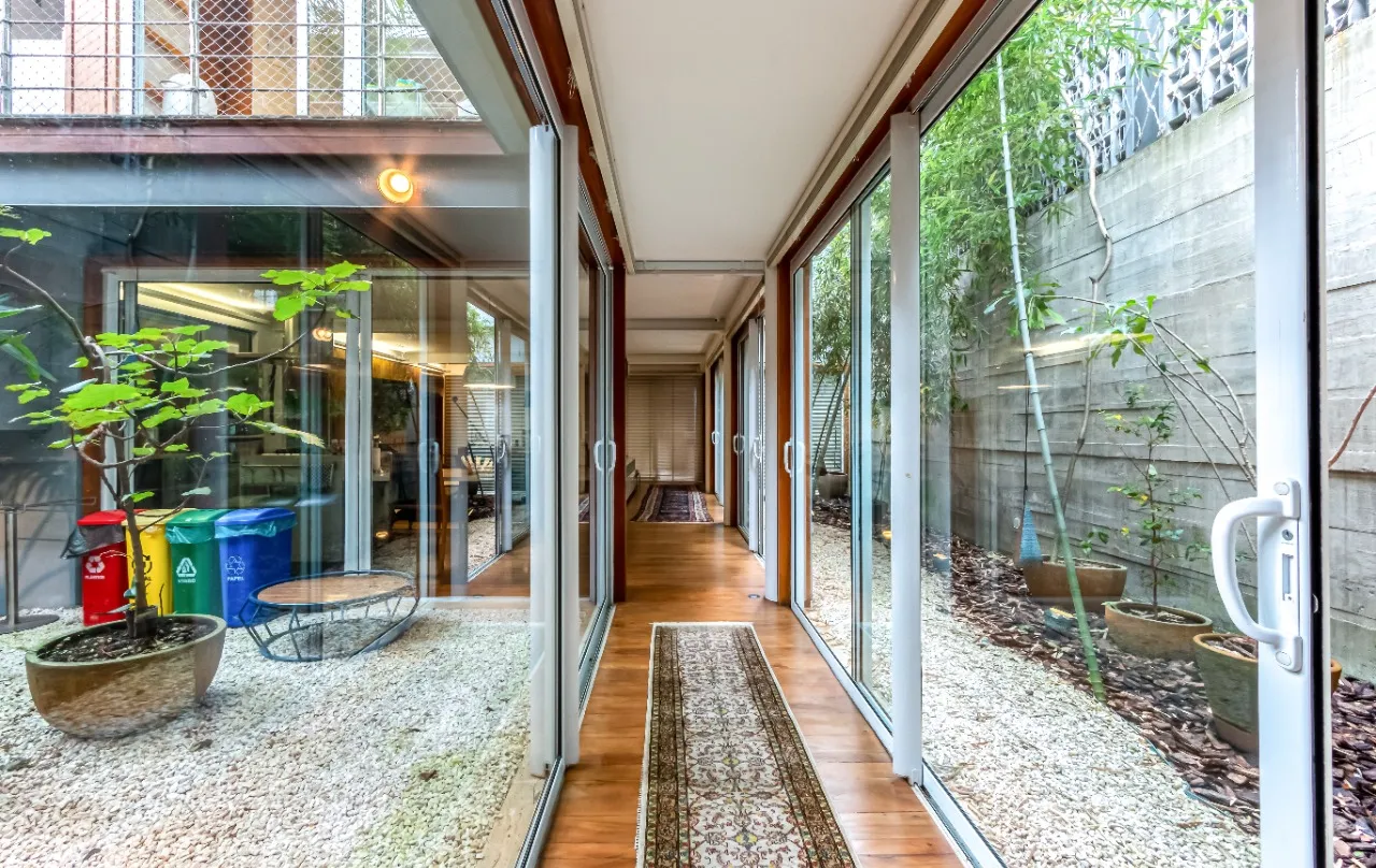 Casa rodeada de verde próxima ao Ibirapuera para venda. – CA1279