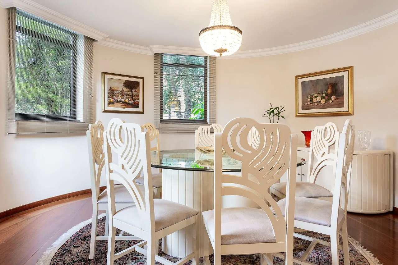 amplo-apartamento-em-rua-arborizada-e-tranquila-para-venda-em-moema-14834-10