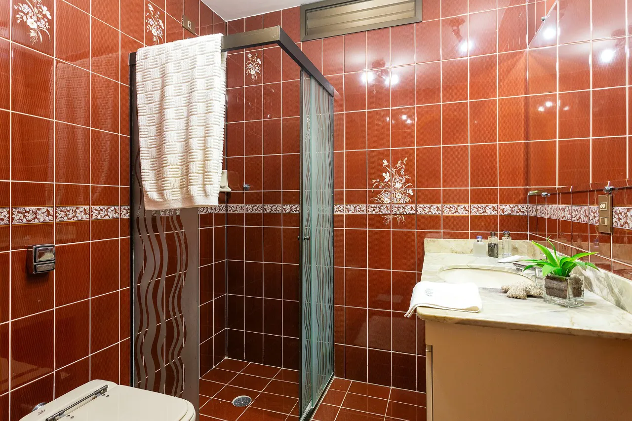 amplo-apartamento-em-rua-arborizada-e-tranquila-para-venda-em-moema-14834-18