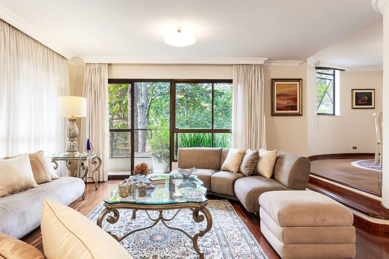 amplo-apartamento-em-rua-arborizada-e-tranquila-para-venda-em-moema-14834-9