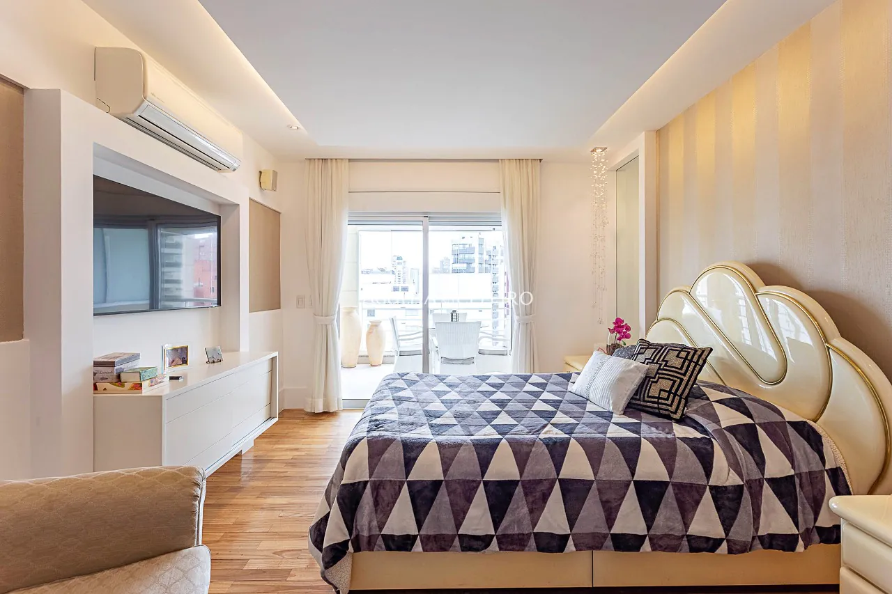 apartamento-amplo-e-iluminado-a-venda-em-predio-contemporaneo-de-moema-14491-13