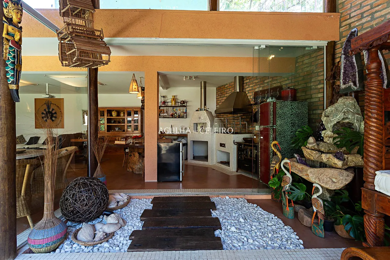 casa-em-vila-encantadora-a-venda-em-moema-14481-1