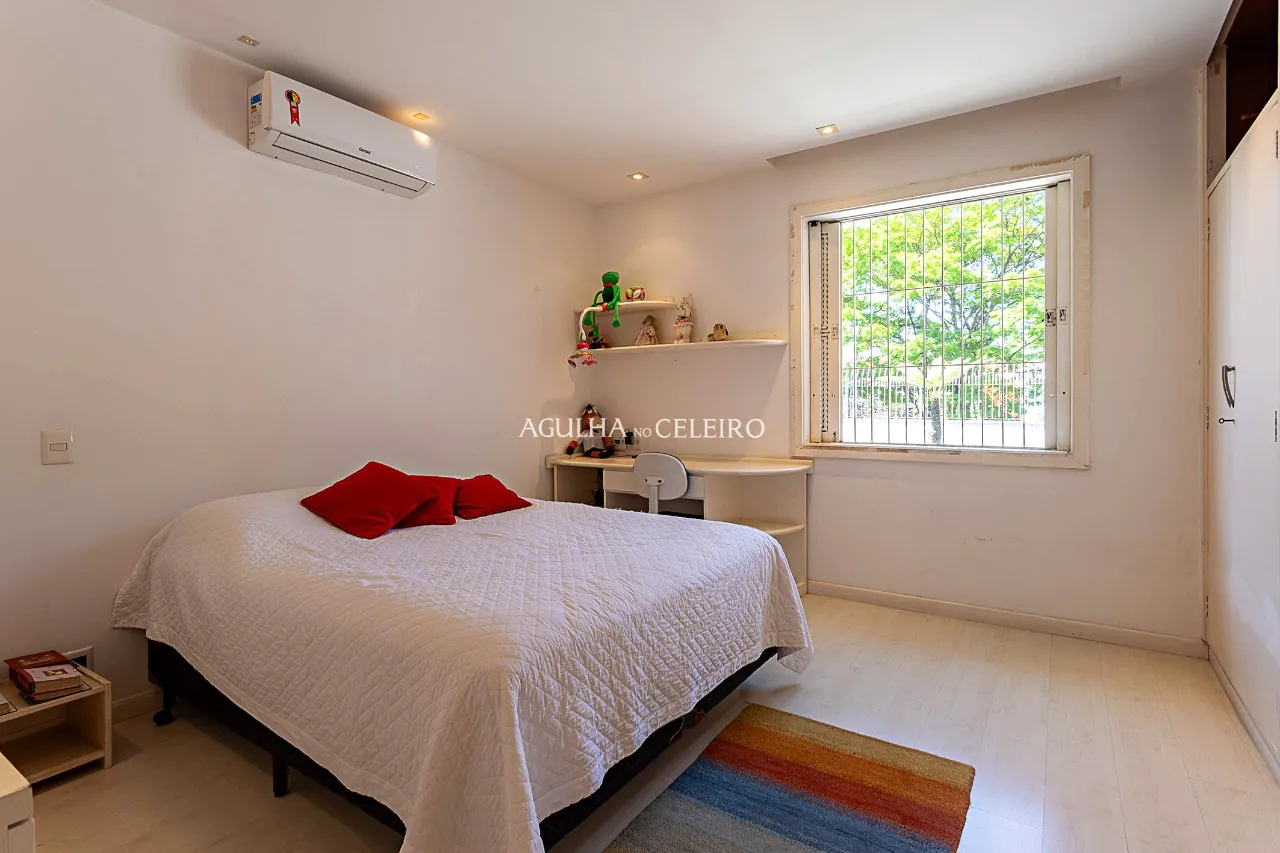 casa-em-vila-encantadora-a-venda-em-moema-14481-23