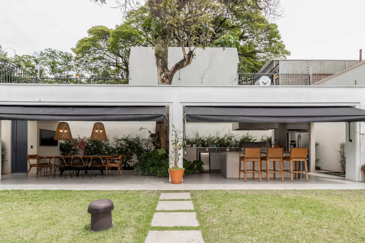 casa-impecavel-reformada-e-com-arquitetura-de-autor-no-jardim-paulista-14391-1