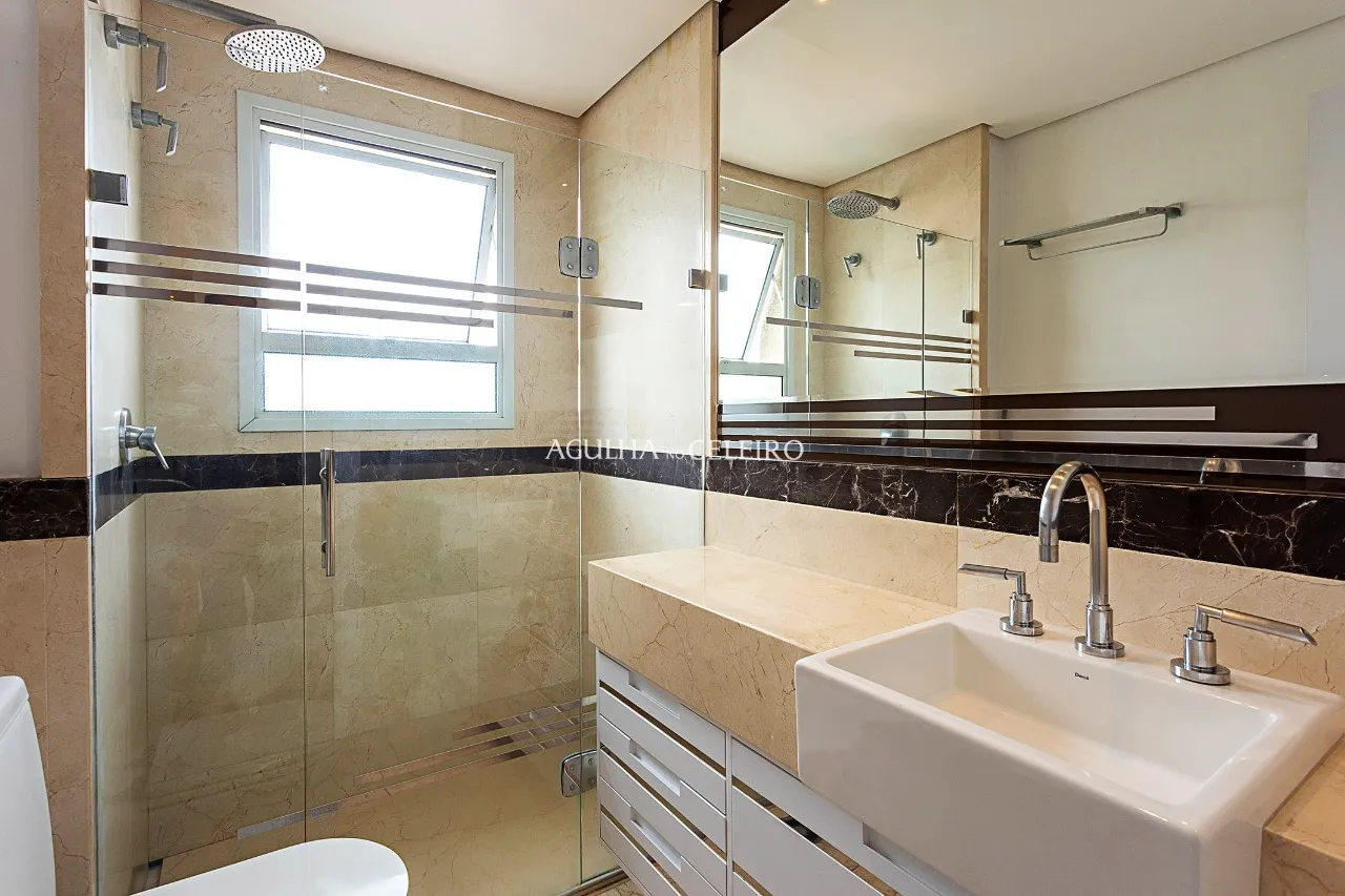 Apartamento amplo e iluminado à venda em prédio contemporâneo de Moema – 14491 - _MG_2687