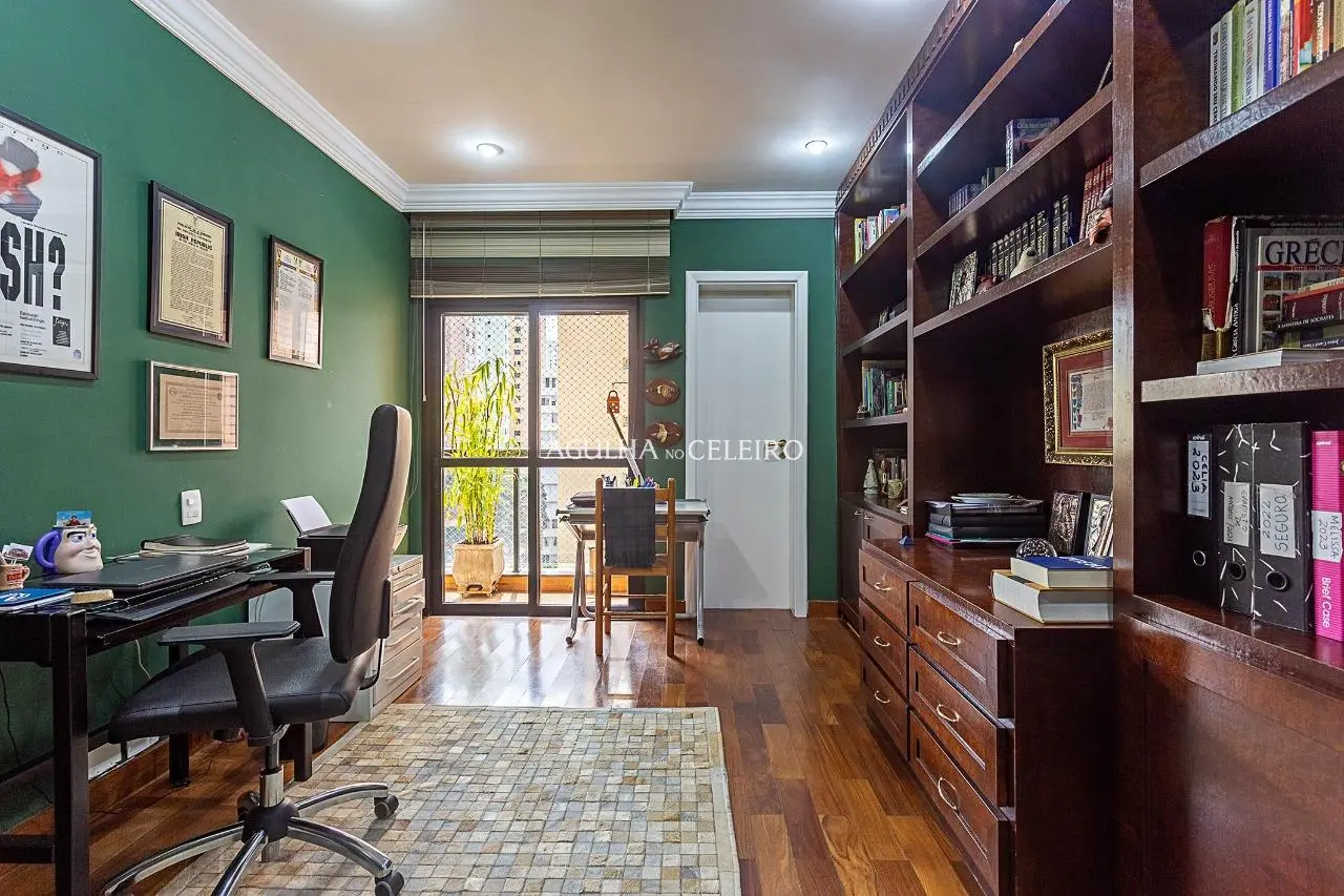 Apartamento amplo e iluminado à venda na região do Paraíso. – 14627