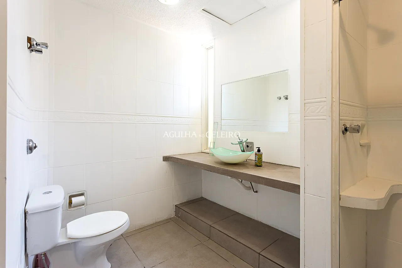 Casa muito bem localizada à venda em Moema – 9587