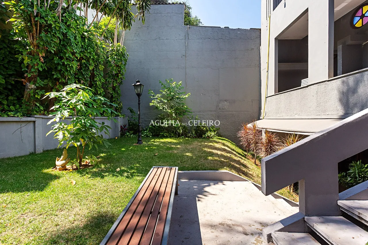 Casa muito bem localizada à venda em Moema – 9587