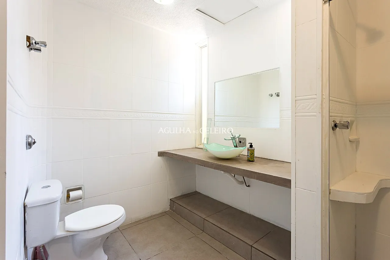 Casa muito bem localizada à venda em Moema – 9587